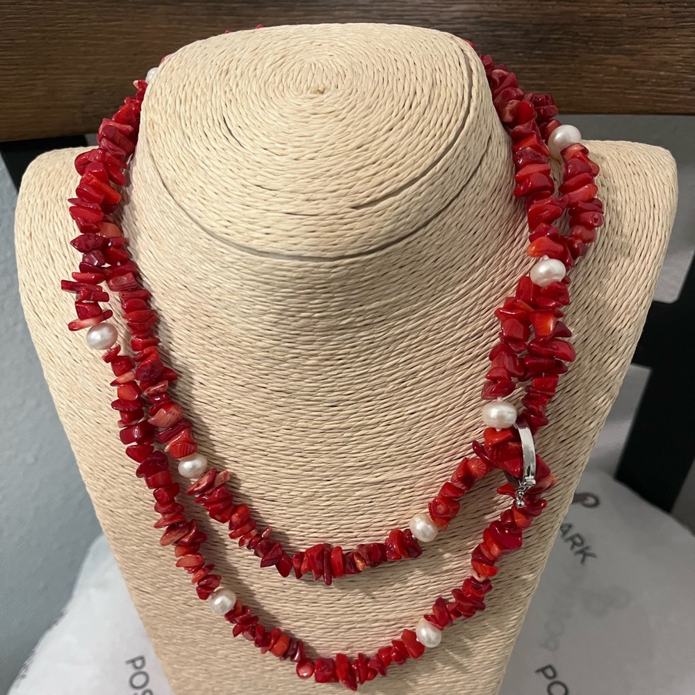 PACIFIC PEARLS NWOT AUTHENTIC GENUINE CORAL & FRESHWATER PEARL NECKLACE